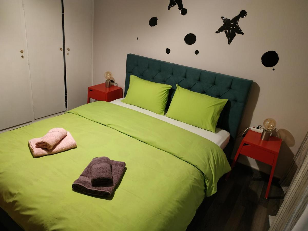 Cozy Apartment Near Metro Station Agia Marina Афины Экстерьер фото