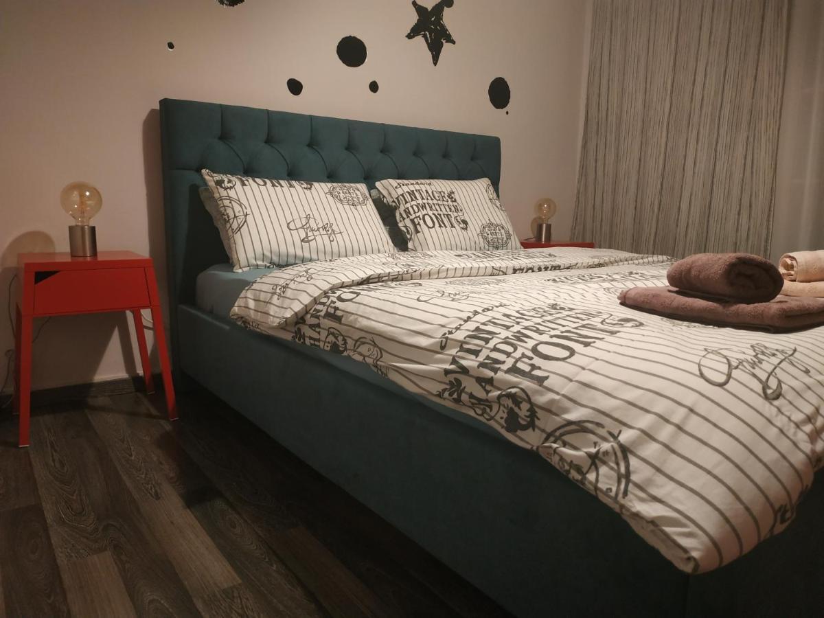 Cozy Apartment Near Metro Station Agia Marina Афины Экстерьер фото
