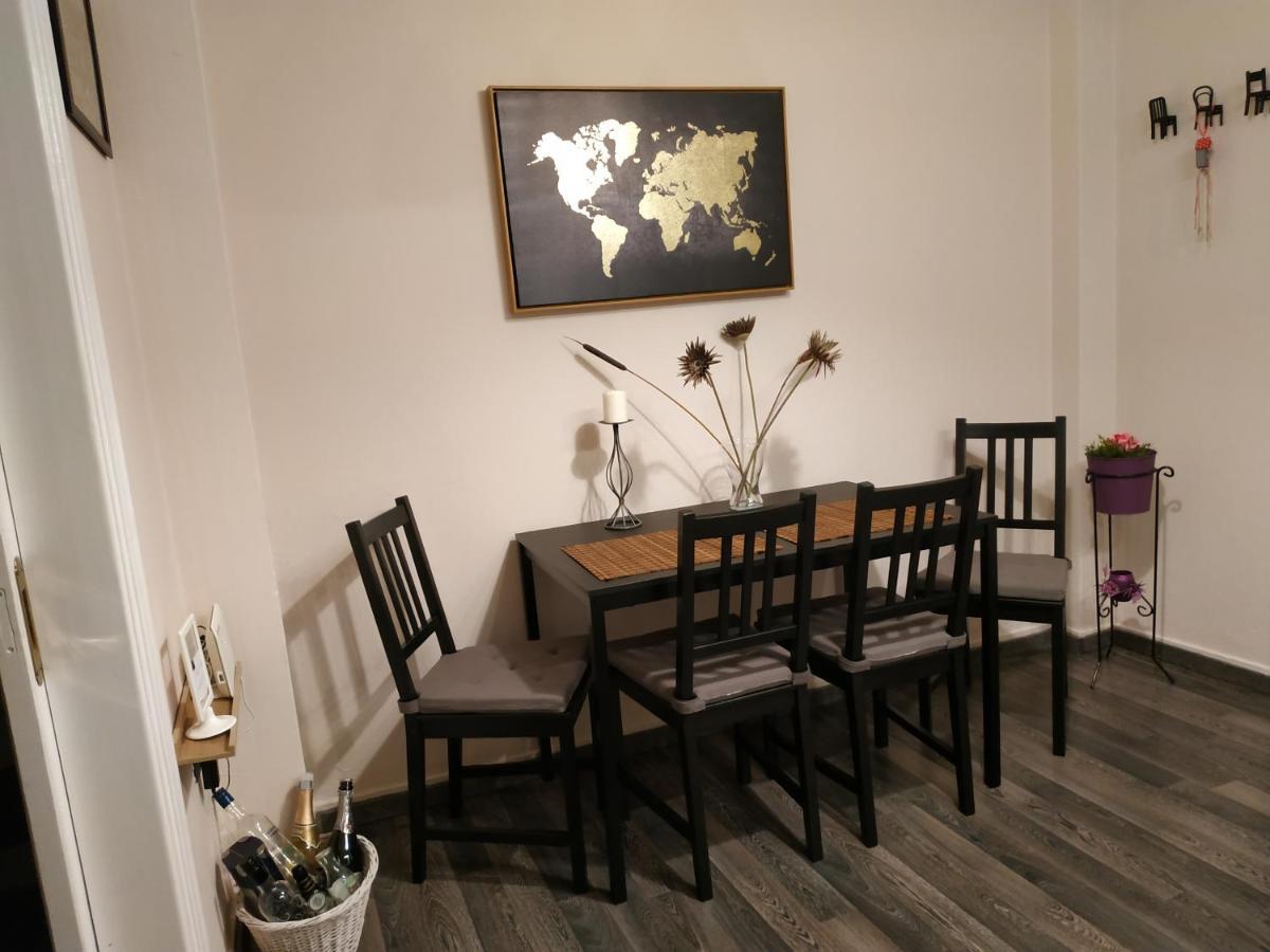 Cozy Apartment Near Metro Station Agia Marina Афины Экстерьер фото